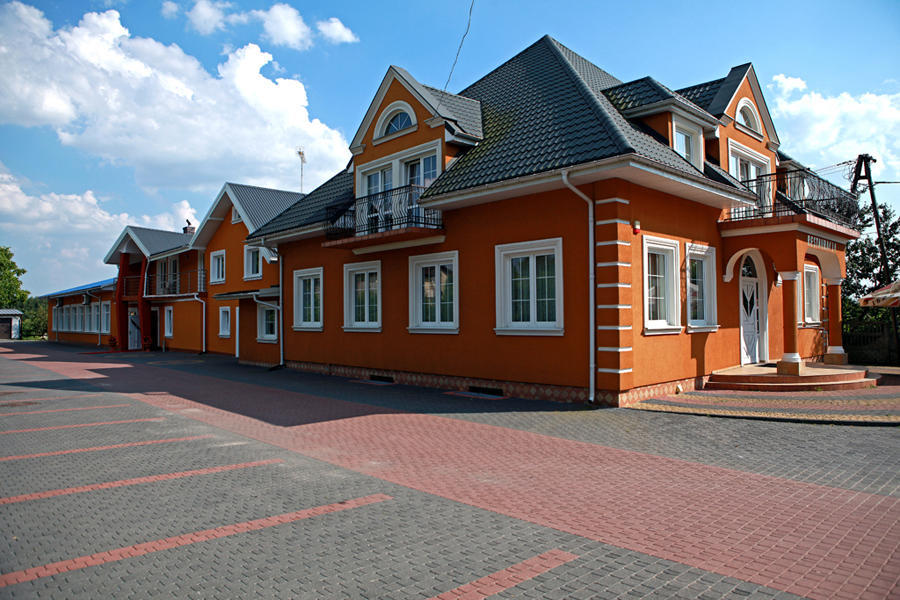 Zajazd Cobra Ostrów Mazowiecka Exteriér fotografie